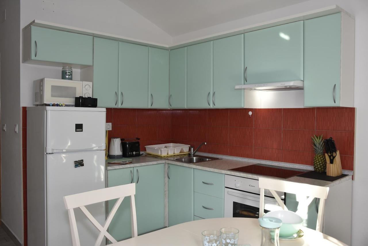 Apartmani Mira Klenovica Exteriör bild